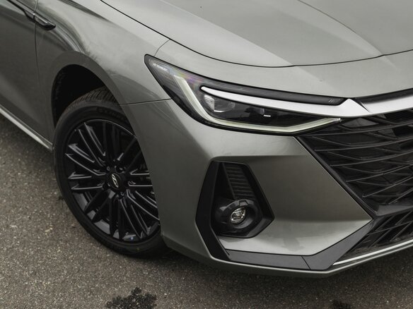 2025 Chery Arrizo 8, серебристый, 2836350 рублей - вид 4