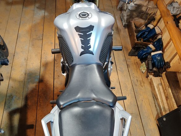 2006 Yamaha FZ1, серебристый, 430000 рублей - вид 19