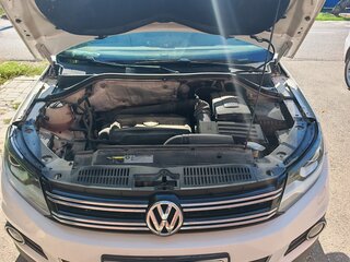 2013 Volkswagen Tiguan I Рестайлинг, белый, 1375000 рублей, вид 4