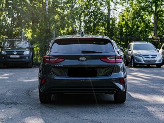 2021 Kia Ceed III, серый, 1750000 рублей, вид 4