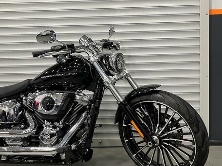 2026 Harley-Davidson Breakout, чёрный, 3750000 рублей, вид 3