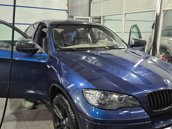 2011 BMW X6 35i 8-speed I (E71), синий, 1777777 рублей - вид 10