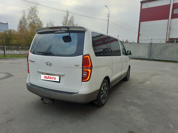 2019 Hyundai Grand Starex I Рестайлинг 2, белый, 3600000 рублей - вид 4