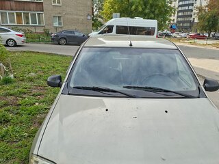 2013 Renault Logan I Рестайлинг, бежевый, 325000 рублей, вид 2