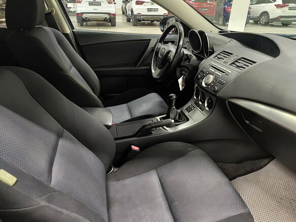 2011 Mazda 3 II (BL), чёрный, 620000 рублей - вид 10
