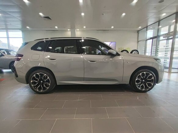 2025 BMW X3 Long 30L xDrive IV (G45/G48), серый, 7550000 рублей - вид 3