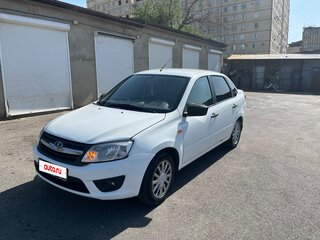 2016 Lada (ВАЗ) Granta I, белый, 500000 рублей, вид 1