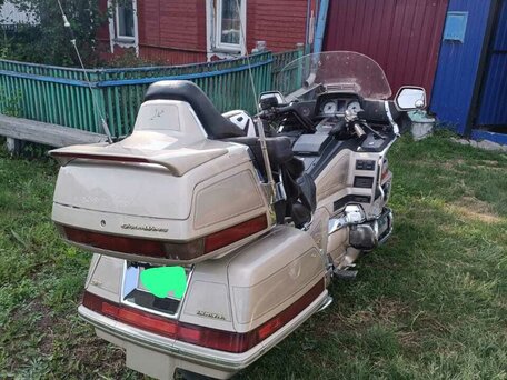 1999 Honda GL 1500 Gold Wing, золотистый, 835000 рублей, вид 4
