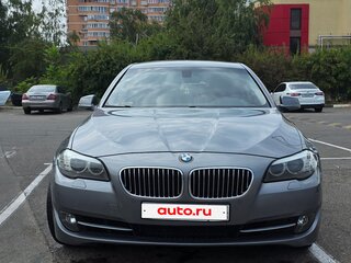 2012 BMW 5 серии 520i VI (F10/F11/F07), серебристый, 1550000 рублей, вид 2