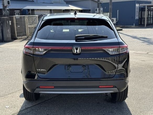 2022 Honda Vezel II, чёрный, 1931013 рублей - вид 5