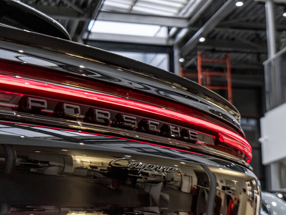 2026 Porsche Cayenne Coupé III Рестайлинг, чёрный, 24705000 рублей - вид 28