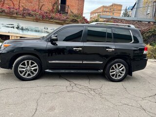 2014 Lexus LX 570 III Рестайлинг, чёрный, 4950000 рублей, вид 4
