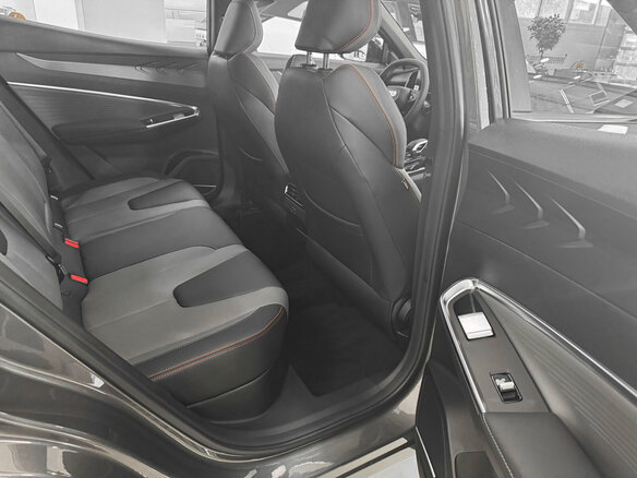 2026 Geely Cityray, серый - вид 11