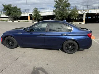 2017 BMW 3 серии 318i VI (F3x) Рестайлинг, синий, 1500000 рублей, вид 5