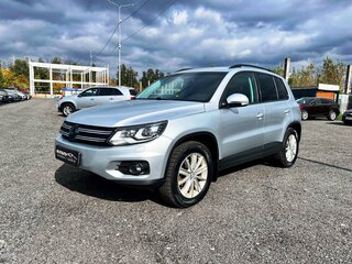 2013 Volkswagen Tiguan I Рестайлинг, серебристый, 1385000 рублей, вид 1