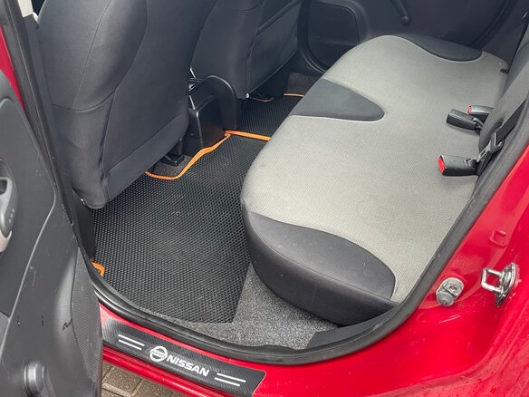 2012 Nissan Note I Рестайлинг, красный, 600000 рублей - вид 8