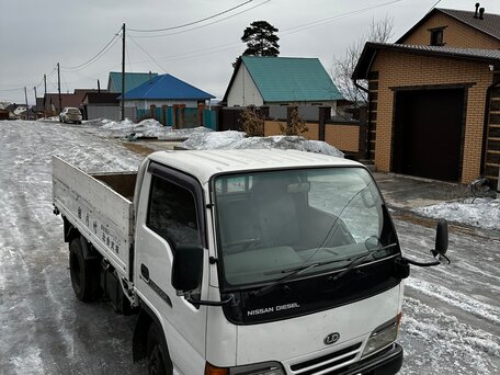 1996 Nissan Diesel, белый, 1100000 рублей, вид 3