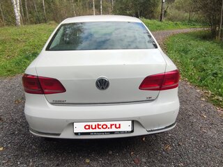 2013 Volkswagen Passat B7, белый, 1550000 рублей, вид 4