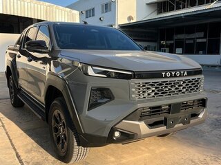 2026 Toyota Hilux IX, серый, 5800000 рублей, вид 2
