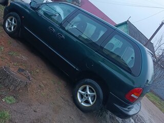 1997 Chrysler Voyager III, зелёный, 280000 рублей, вид 4