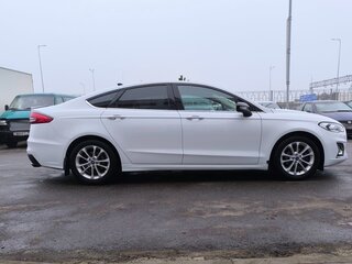 2019 Ford Fusion (North America) II Рестайлинг, белый, 1206000 рублей, вид 4