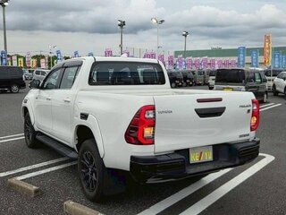 2023 Toyota Hilux VIII Рестайлинг 2, белый, 3425001 рублей, вид 3