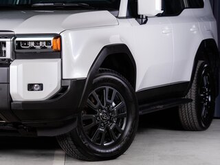 2026 Toyota Land Cruiser Prado 250 Series, белый, 10450000 рублей, вид 2