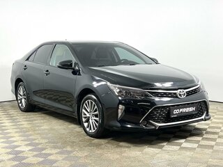 2017 Toyota Camry VII (XV50) Рестайлинг 2, чёрный, 1890900 рублей, вид 1