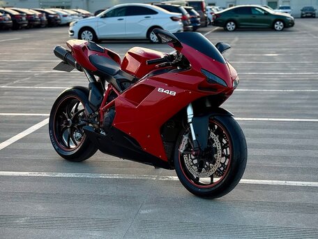 2010 Ducati 848, красный, 449000 рублей, вид 1