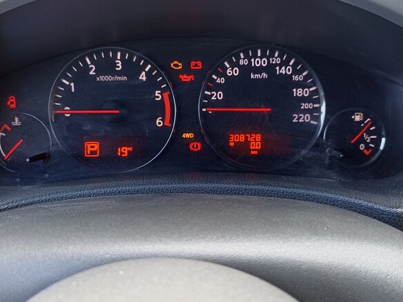 2012 Nissan Pathfinder III Рестайлинг, серый, 1850000 рублей - вид 6