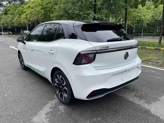 2026 MG 4 EV 53.95 kWh II, белый, 1930000 рублей, вид 4