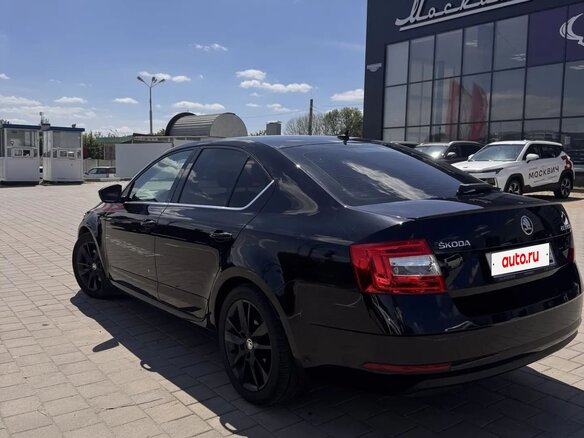 2020 Skoda Octavia III (A7) Рестайлинг, чёрный, 2190000 рублей - вид 3