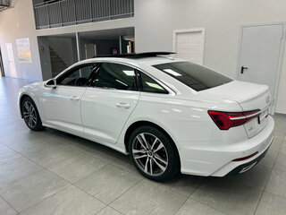 2021 Audi A6 45 TFSI V (C8), белый, 4080000 рублей, вид 4