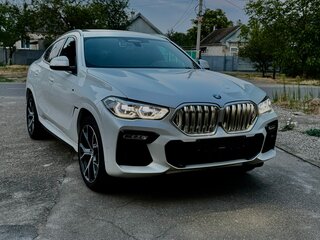 2021 BMW X6 40i III (G06), белый, 9390000 рублей, вид 1