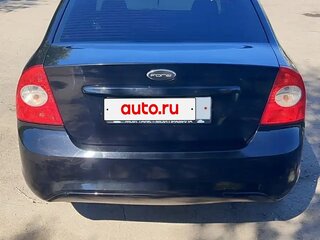 2011 Ford Focus II Рестайлинг, чёрный, 700000 рублей, вид 2