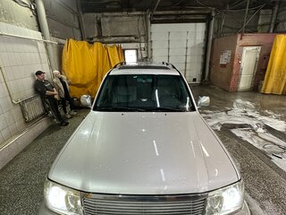 2003 Toyota Land Cruiser Cygnus 100 Series Рестайлинг 1, серебристый, 1580000 рублей, вид 3