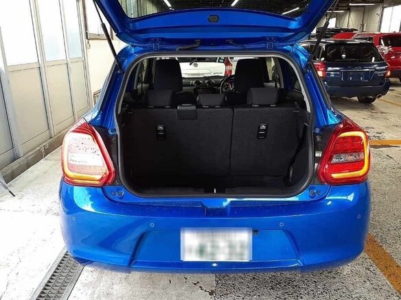 2023 Suzuki Swift V Рестайлинг, синий, 760000 рублей - вид 9