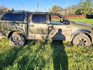 2013 Toyota Hilux Arctic Trucks AT35 VII Рестайлинг, зелёный, 2200000 рублей, вид 2
