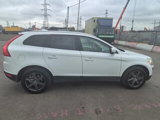 2013 Volvo XC60 I, белый, 1400000 рублей, вид 4
