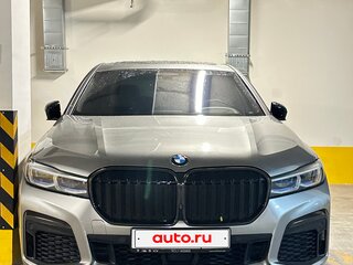 2020 BMW 7 серии 740d xDrive VI (G11/G12) Рестайлинг, серый, 6900000 рублей, вид 4