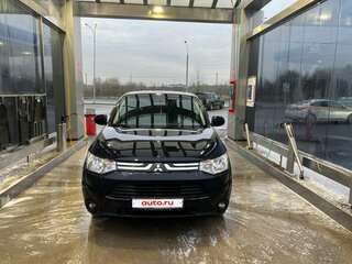 2013 Mitsubishi Outlander III, чёрный, 1100000 рублей, вид 3