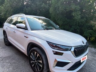 2023 Skoda Kodiaq I Рестайлинг, белый, 3800000 рублей, вид 4
