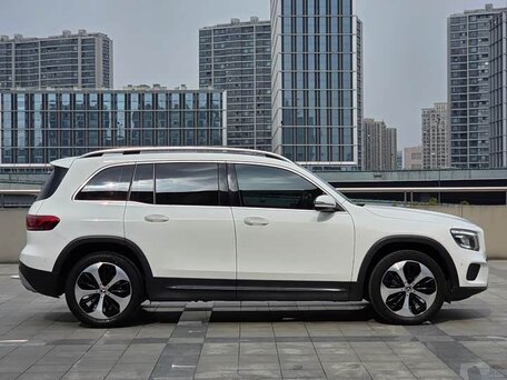 2022 Mercedes-Benz GLB 180 I (X247), белый, 2330000 рублей, вид 4