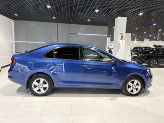 2018 Skoda Rapid I Рестайлинг, синий, 648000 рублей, вид 4