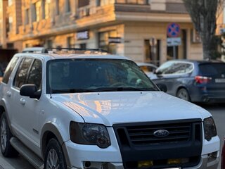 2006 Ford Explorer IV, белый, 850000 рублей, вид 1