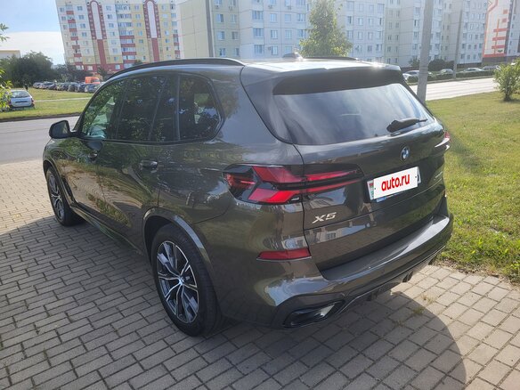 2025 BMW X5 40i IV (G05/G18) Рестайлинг, зелёный, 11600000 рублей - вид 10