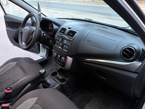 2020 Lada (ВАЗ) Granta I Рестайлинг, белый - вид 13