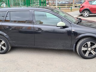 2011 Opel Astra H Рестайлинг, чёрный, 560000 рублей, вид 3