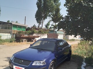 2001 Volkswagen Passat B5 Рестайлинг, синий, 330000 рублей, вид 1