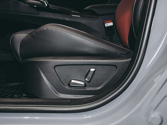 2026 Geely Coolray I Рестайлинг 2, серый, 2964990 рублей - вид 3